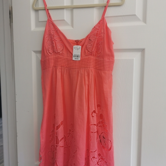 Dress - Picture 1 of 2